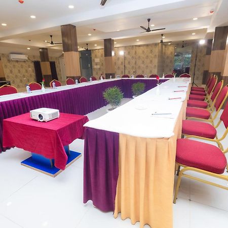 Rosewood Luxury Hotel Bhubaneswar Exterior foto